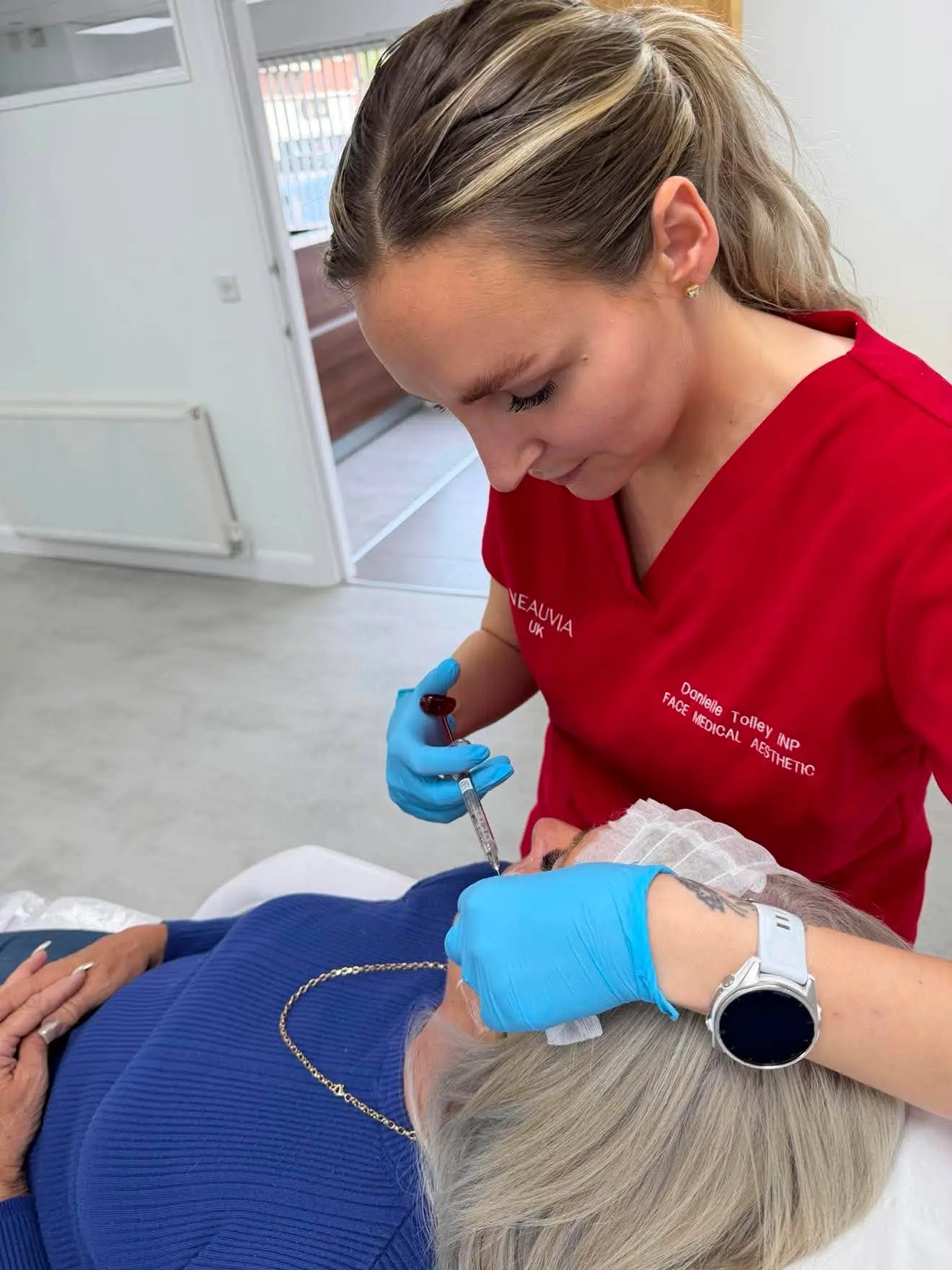 Nurse Danielle carrying out aesthetic treatment